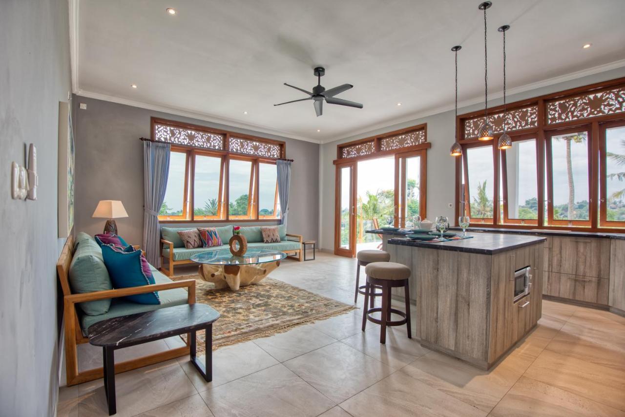 Wake In Paradise And Luxury Lebah Villas 우붓 외부 사진