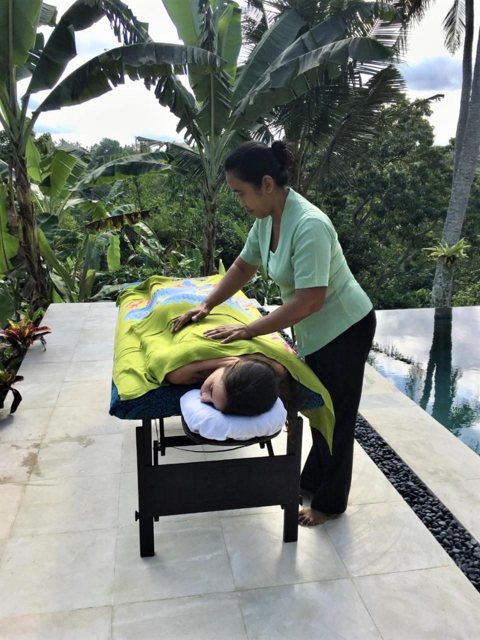 Wake In Paradise And Luxury Lebah Villas 우붓 외부 사진